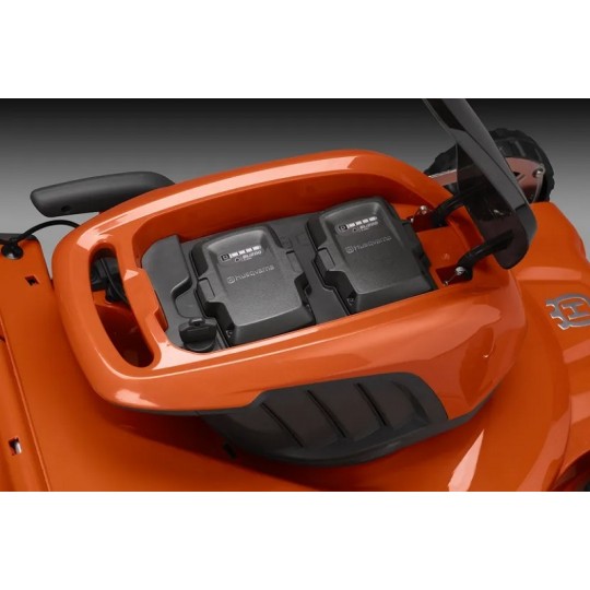 Tosaerba a batteria HUSQVARNA LC347iVX
