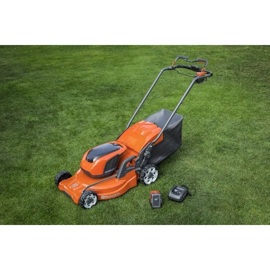 Tosaerba a batteria HUSQVARNA LC347iVX